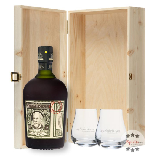 Geschenkset Botucal Reserva Exclusiva Rum (40 % Vol. / 0,7 l) mit 2x Nosing-Gläsern in Holzschatulle