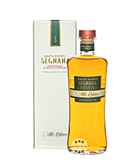 Segnana Grappa Riserva Alto Rilievo Invecchiata in Botti da Whisky / 40 % Vol. / 0,7 Liter-Flasche in Geschenkbox