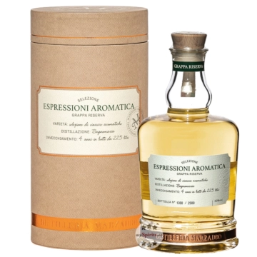 Marzadro Grappa Espressioni Aromatica / 43 % Vol. / 0,7 Liter-Flasche in Holzkistchen